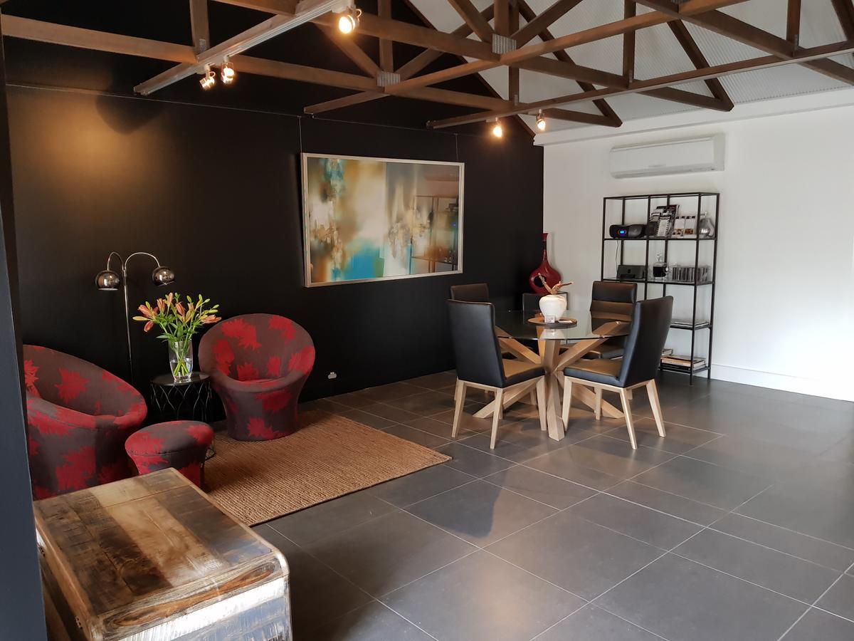 Irongate Studio B&B Mintaro エクステリア 写真